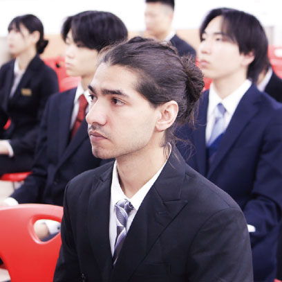 いろいろな業界の就職対策授業が受けられる