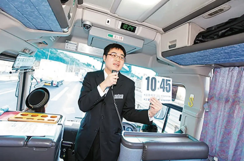 専門的な知識と社会人としての必要な力を習得